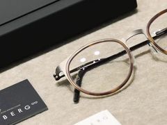 -目艮眼镜SHOWROOM(品牌集合店)