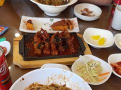 -贵宾庄炸酱面·韩式料理(高区店)