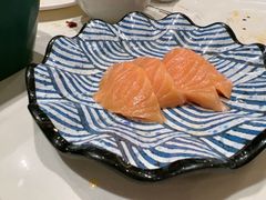 -金马门国际美食百汇(珞喻路店)