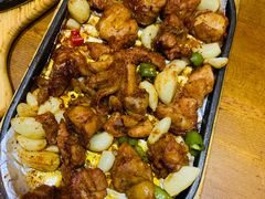 -老东镇啤酒屋海鲜加工·蒸汽海鲜·海鲜烧烤(台东店)