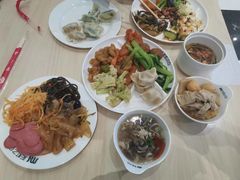 -梦航彩虹之约自助餐厅(华府天地店)