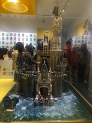 -乐高授权专卖店(济南万象城店)