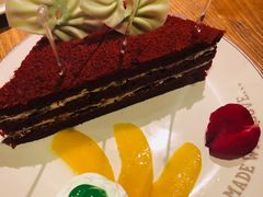 红丝绒蛋糕-胡桃里音乐酒馆(曲江店)
