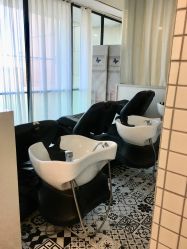 -ON STAR SALON