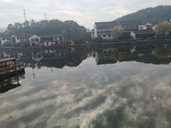 -鲁镇
