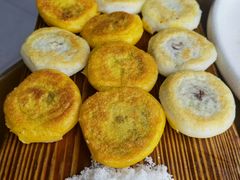煎粘豆包-95号酱骨·一块豆腐(展春园西路店)