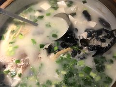 -姜君·千岛湖鱼头馆(浦东大道店)