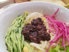 老北京炸酱面-吴记百姓菜馆·北京菜·烤鸭(故宫店)