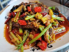 -肖四女乐山跷脚牛肉(世博源店)