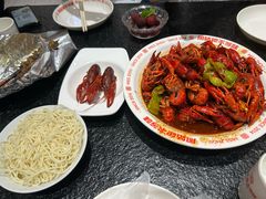 十三香龙虾-周姑娘不等味·牛羊肉火锅·螃蟹罗氏虾·烤鱼烤串(高邮店)