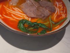 -鑫花溪牛肉米粉(凤凰街创始总店)