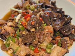 -小洞天柴火土菜馆