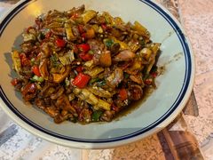 白辣椒炒鸡胗-新新湘菜馆(新中街二条店)
