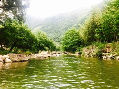 -雅鲁激流探险漂流