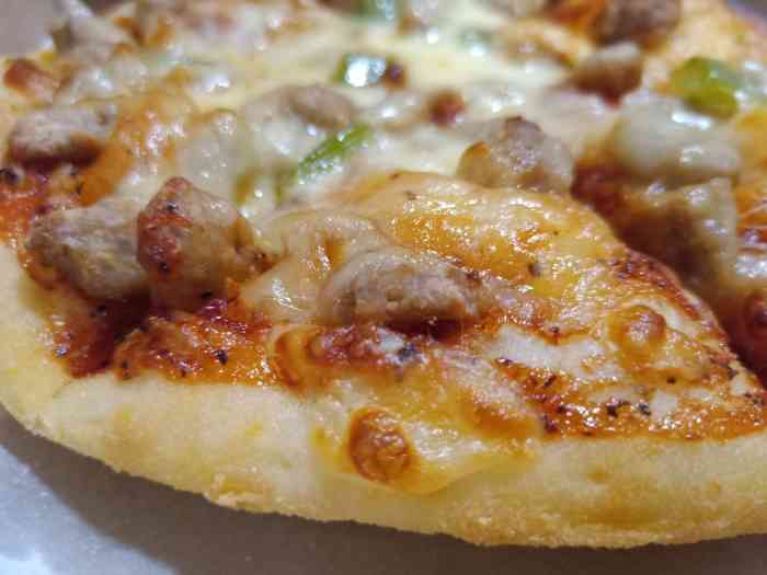 七号汉堡披萨-"它家我每周必订,有披萨套餐,套餐里可选一.