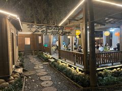 -林间山庄