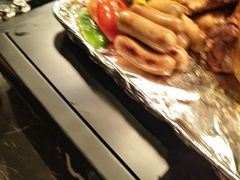 -广州万富希尔顿酒店·感趣自助餐厅·金秋蟹宴生蚝海鲜刺身烧烤