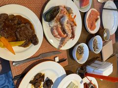 -松咖啡自助餐厅·松北香格里拉