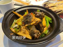 -黑鸡小馆(金源店)