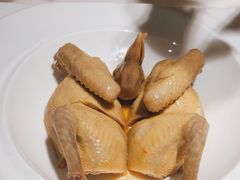 梅子乳鸽-陶陶居酒家(新天地店)
