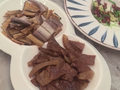 -新丁香海鲜酒店(银海商贸城店)
