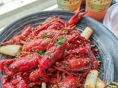 -肥肥虾庄·金牌油焖大虾(杨园滨江时代walk店)