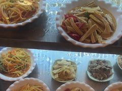 -金杨拉面王小吃面馆·牛三宝面·红烧牛肉粉