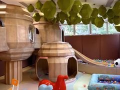 -水桶王国主题餐厅·聚会·生日派对·亲子活动·家庭套餐(亚龙湾希尔顿店)