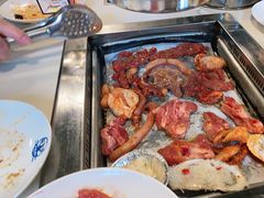 -爱客得牛排海鲜烤肉·火锅自助(春熙路黑金好店)