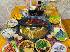 -谭记重庆老火锅(总店)