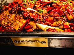 怪味烤鱼-江边城外烤全鱼(方庄店)