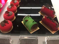 -Salon de The de Joel Robuchon(外滩18号店)