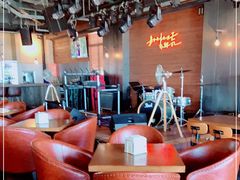大堂-海风酒吧 喝精酿 听民谣(阿那亚礼堂店)