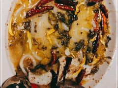 -渔语鱼新川菜Bistro(万象天地店)