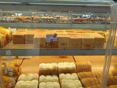 -红星前进面包牛奶公司(君太店)