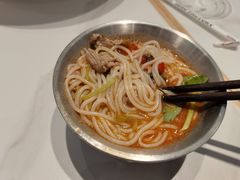 -粉小主·贵州酸汤牛肉粉(南京仙林金鹰店)