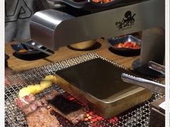 -鑫釜山海鲜烧烤(鑫丰国际店)