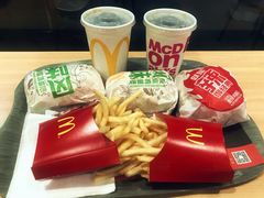 -麦当劳(金稻田路餐)
