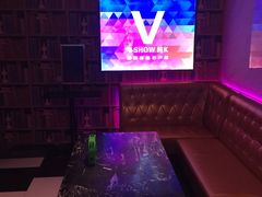 -悦SHOW 量贩式KTV(宝龙广场店)