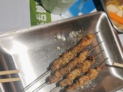 -寂寞的豆芽 烧烤酒场(丽景店)