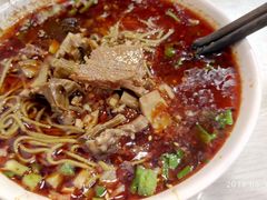 -崇州余荞面(落虹桥店)