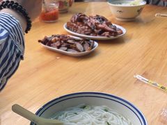 -香辉食馆(新兴路店)