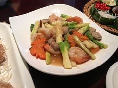 芦笋炒大虾-食肆&Fourteen(武林夜市店)