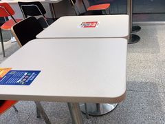 -华莱士·全鸡汉堡(莘塔大街店)