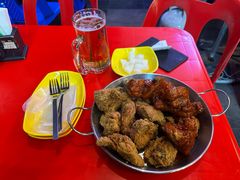 -BHC炸鸡(明洞总店)