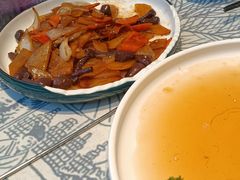 -奉天掌柜·非遗猪手·笨饺子(崇山路店)