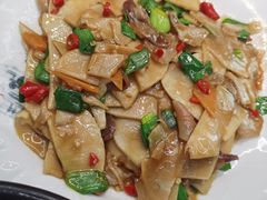 -民间瓦缸煨汤館(嵩山路店)