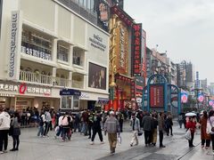 -黄兴南路步行商业街