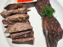 -炆艺乳鸽·煲仔饭大排档(望京来广营店)