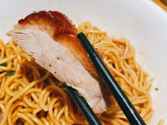 -诚铭记·虾仁汤包·成都小吃(融创店)
